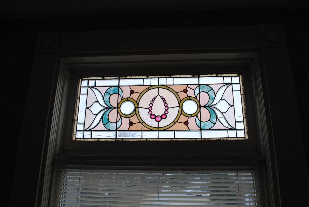 L&N Bed And Breakfast Ltd Henderson Esterno foto