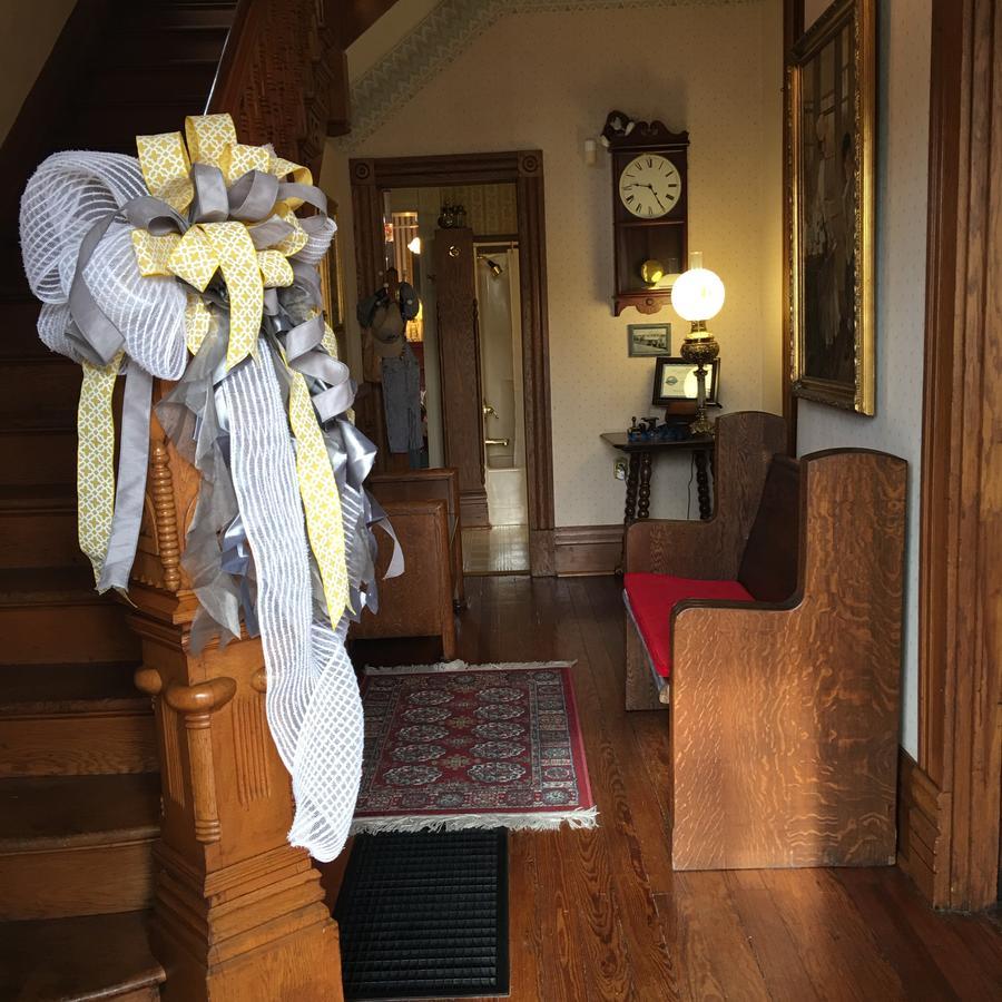 L&N Bed And Breakfast Ltd Henderson Esterno foto